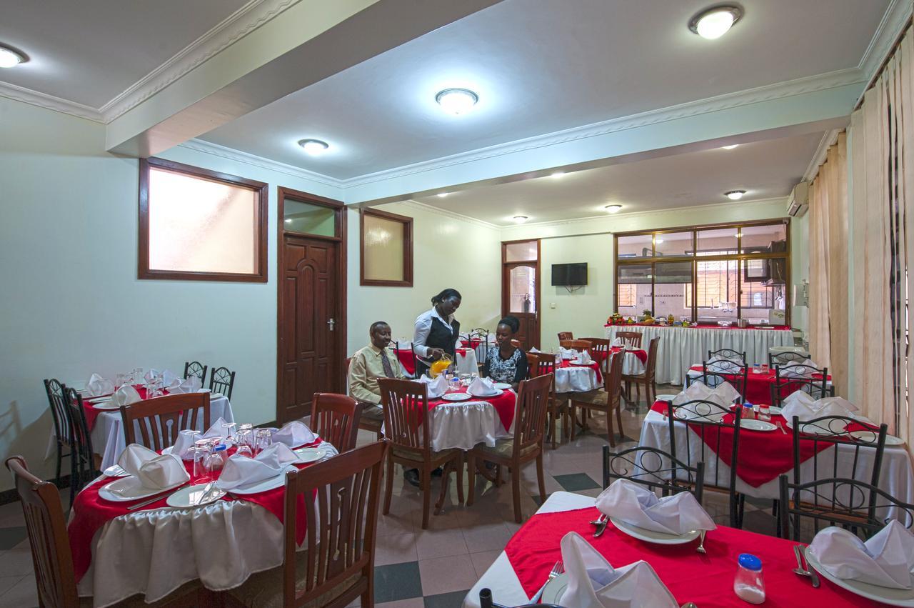 Jevas Hotel Аруша Екстериор снимка